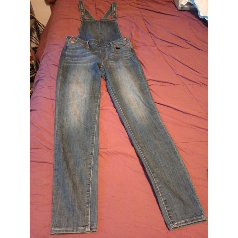 Ladies size M Levi's Signature adjustable strap overalls